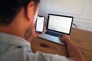 Investere i Grønn Energi: En Vurdering